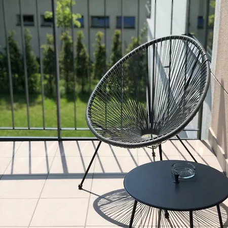 Apartamento Apartament Komo - Przedwiosnie 2a Cracóvia